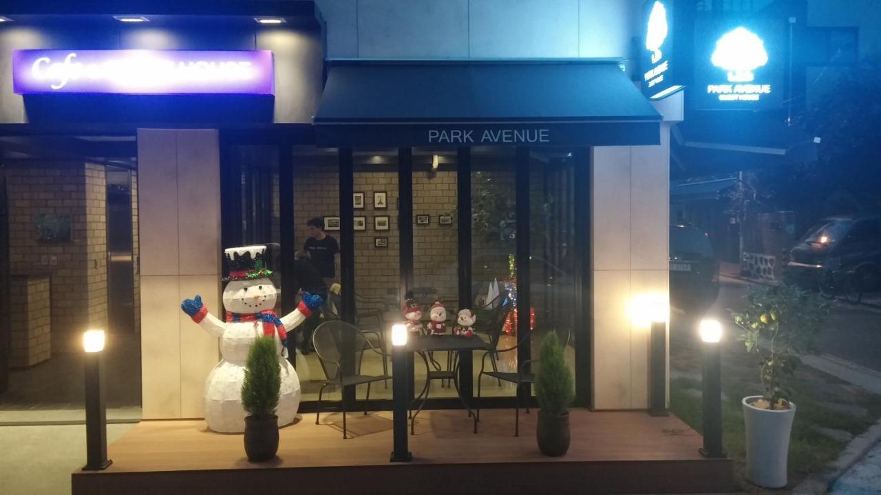 Parkavenue Guesthouse Сеул Экстерьер фото